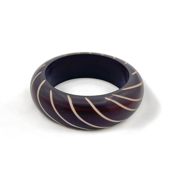 Dark Wood Swirl Carved Bangle - Elegant Bohemian Statement Bracelet - Picture 1 of 4